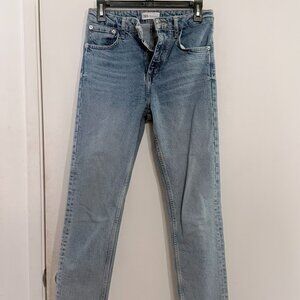 Zara Light Wash Straight Leg Jeans Raw Hem High Rise Size 4